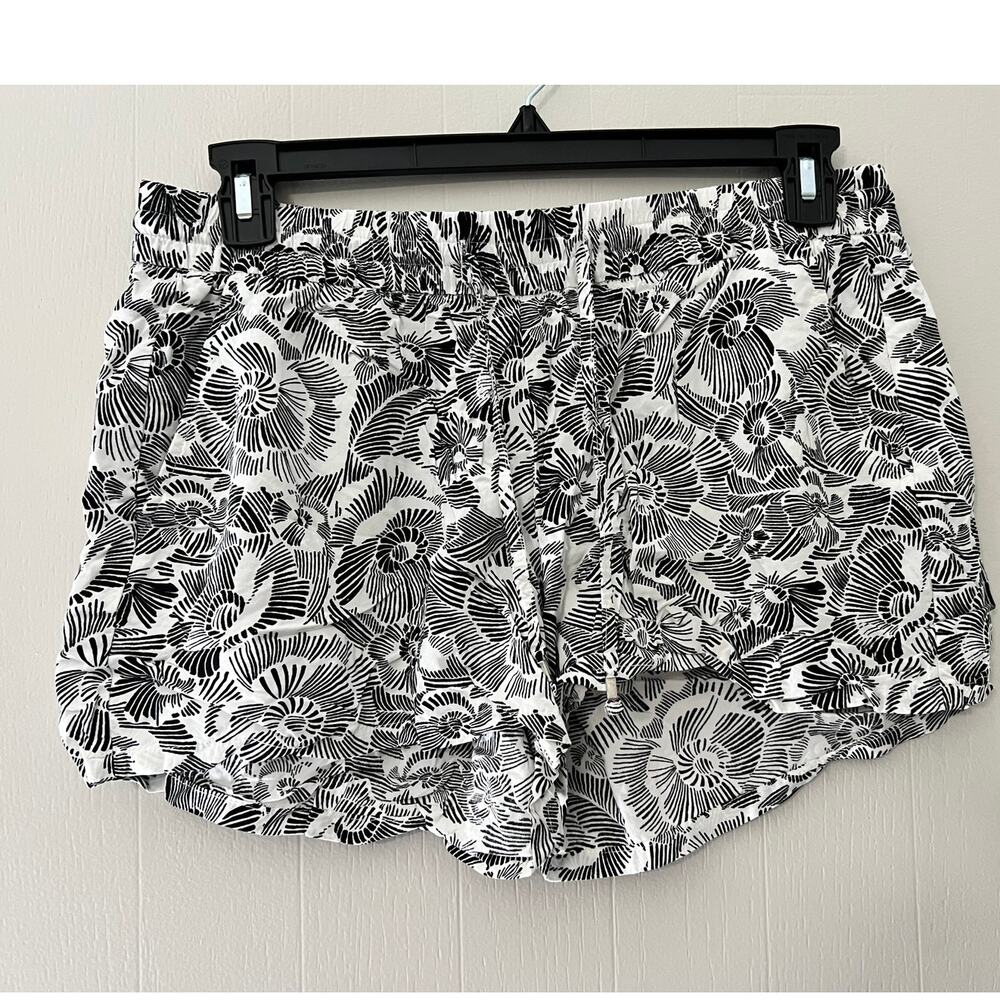 Old Navy Size Large Black and White Soft Drawstring Shorts
